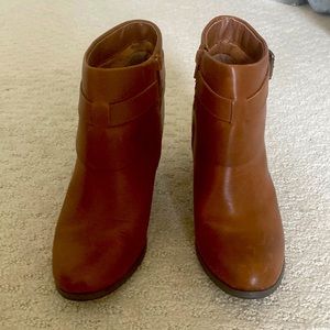 Coach and Four - Stylish honey brown ankle boots.
